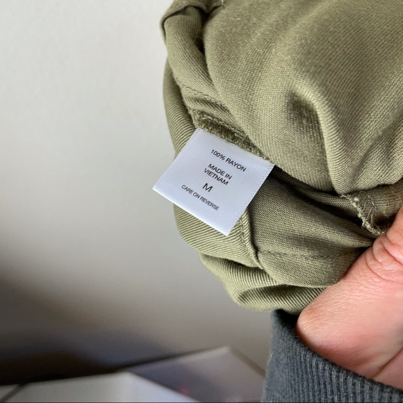 Soho New York Company Olive Green Rayon Jumpsuit M - Picture 15 of 16